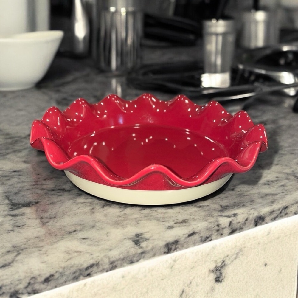 Vintage Red Ceramic Ruffle Edge Pie Dish – 10”–Oven, Microwave & Dishwasher Safe